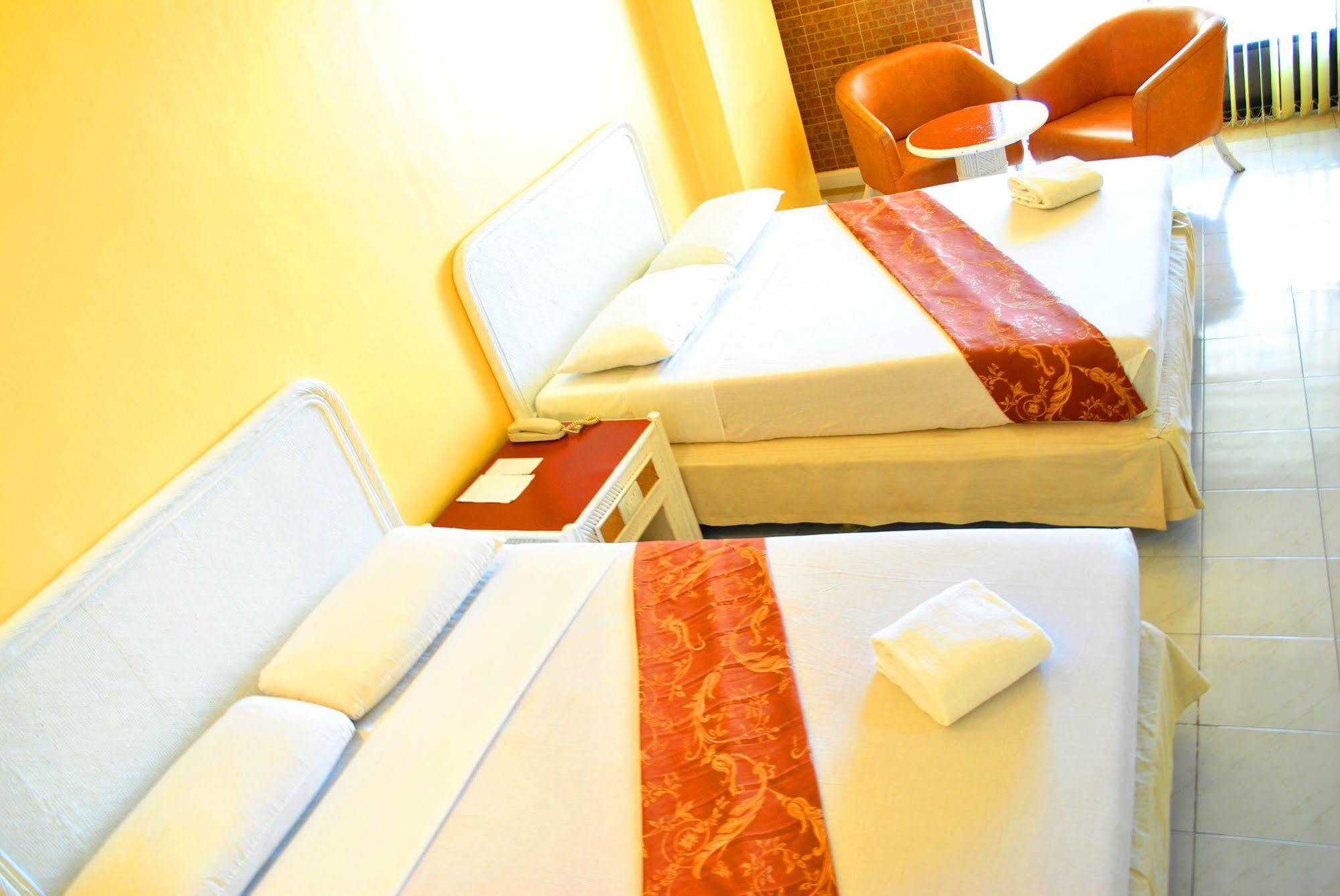 Leyte Park Resort Hotel Tacloban Kültér fotó