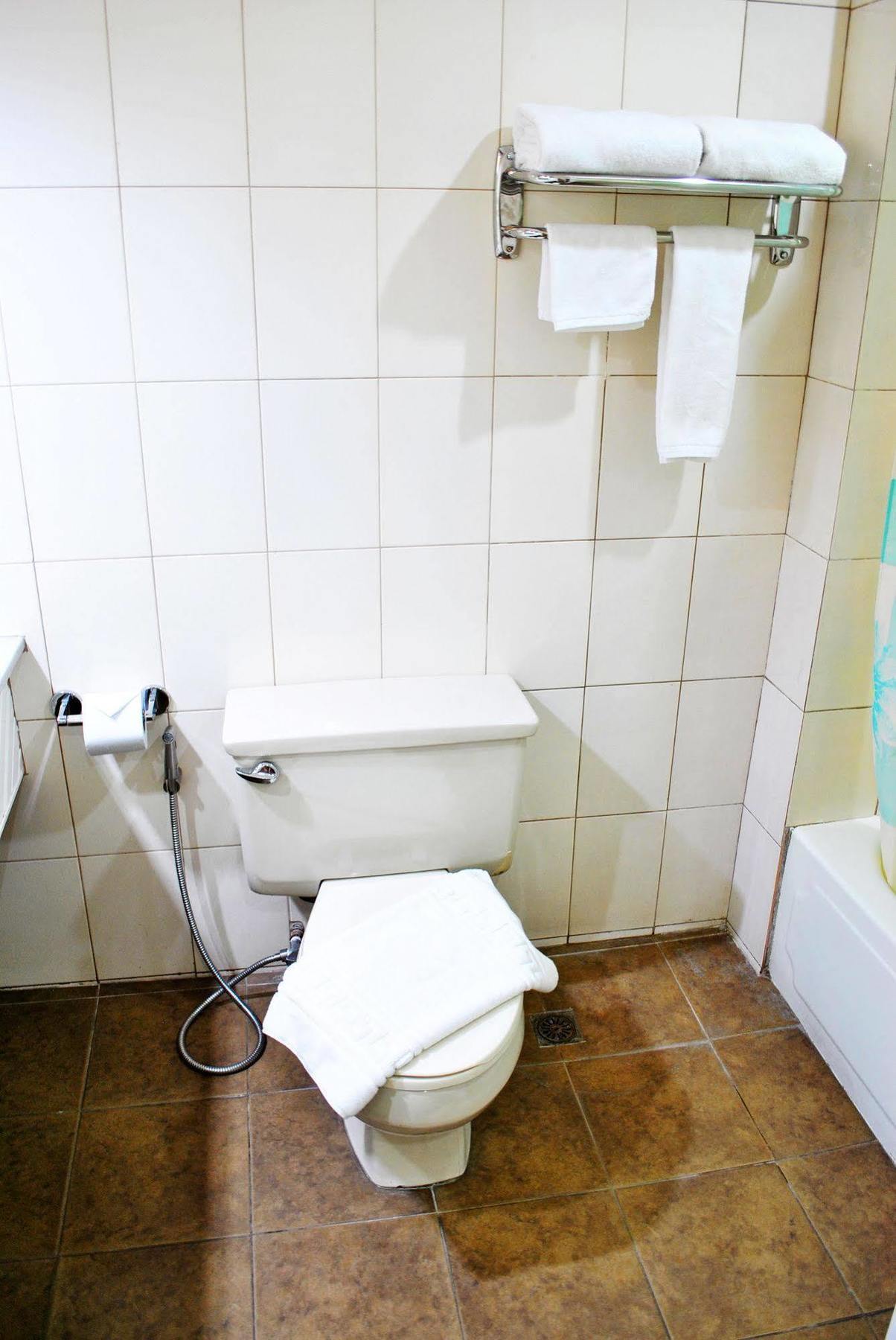 Leyte Park Resort Hotel Tacloban Kültér fotó