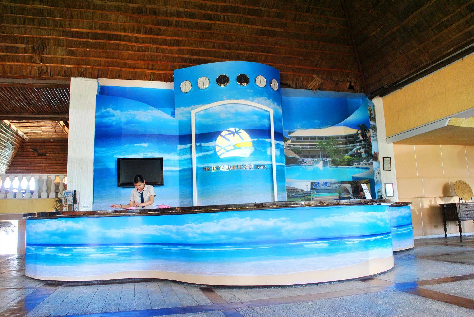 Leyte Park Resort Hotel Tacloban Kültér fotó
